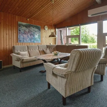 펜션 3 Bedroom In Tarm *